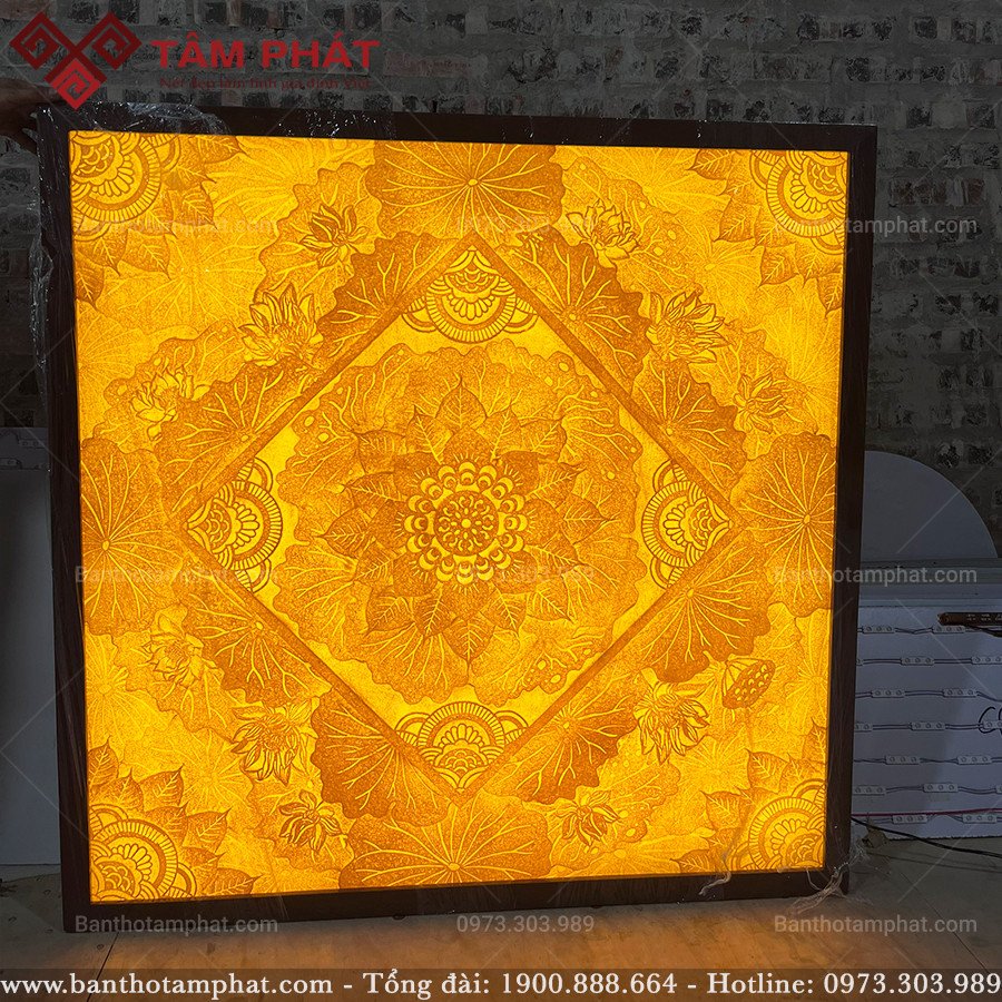 Trúc chỉ phòng thờ khung vuông mẫu TC6615