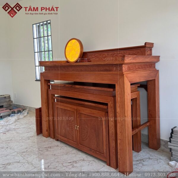 Bàn thờ 3 cấp gỗ Hương đá tự nhiên
