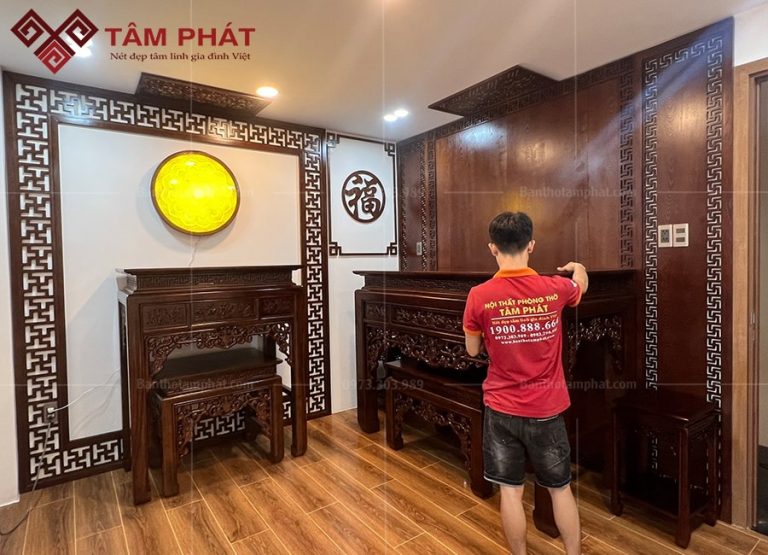 Ban thờ là sản phẩm không thể thiếu trong không gian thờ cúng mỗi nhà