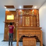 Quá trình thiết kế và thi công tỉ mỉ để có một phòng thờ ưng ý