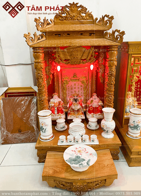 Sắp xếp bàn thờ Ông Địa