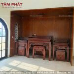 Ba bàn thờ BT-1247 bố trí chuẩn phong thủy, cân đối hài hòa.
