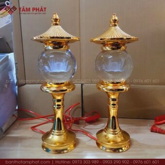 Đôi đèn thờ hoa sen nắp ô màu vàng mẫu ĐEN-0019