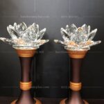 Hoa sen pha lê lấp lánh sang trọng.