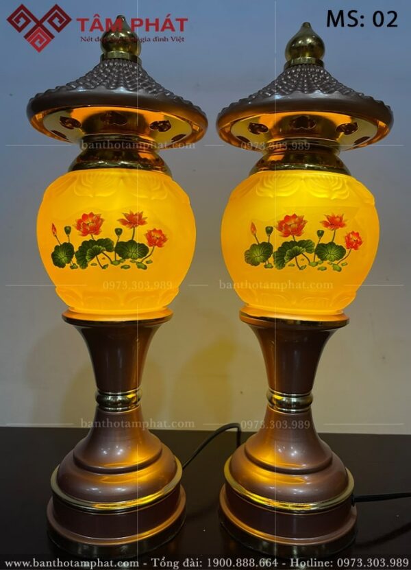 Lưu Ly tỏa ánh sáng vàng đơn sắc.