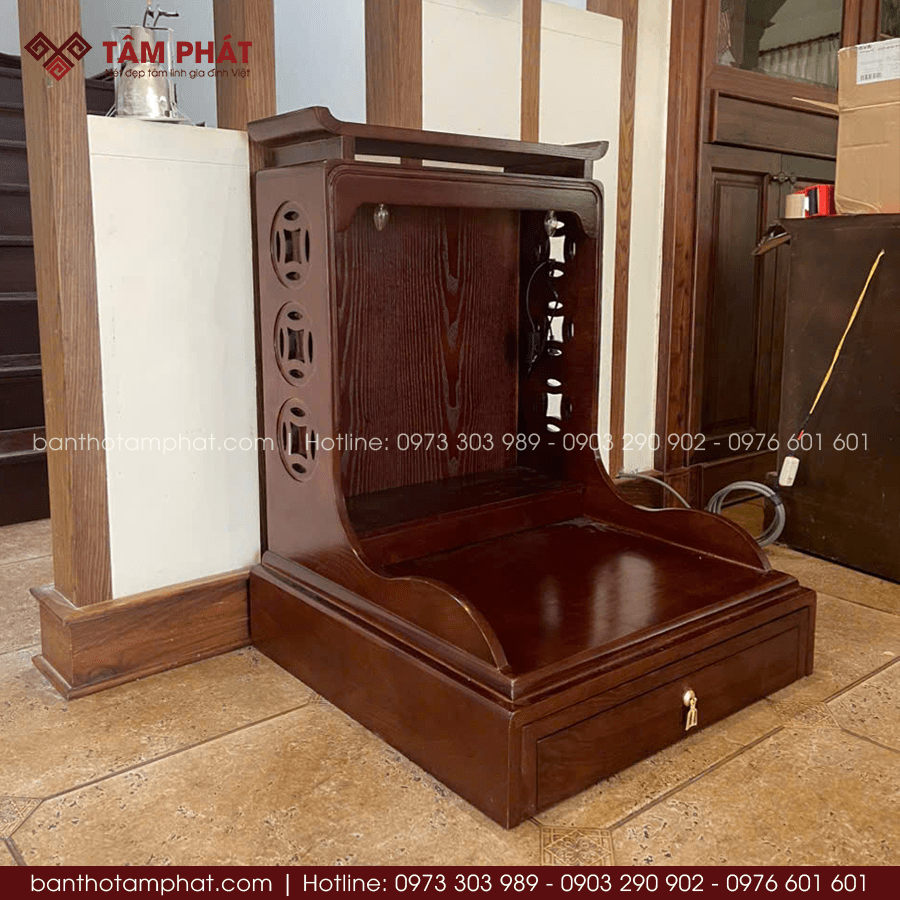 Mẫu bàn thờ Ông Địa có hộc và ngăn kéo tiện lợi BT-3390