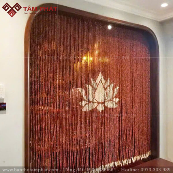 Rèm hạt gỗ che phòng thờ hình hoa sen