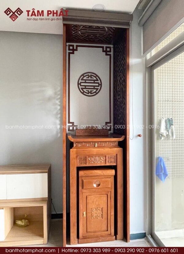 Phòng thờ nhỏ đáp ứng đa dạng nhu cầu thờ tự của gia chủ.