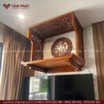 Bàn thờ được chế tác kỹ càng, sắc nét.