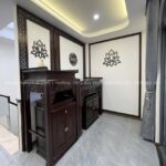 Cân đối kích thước, màu sắc bàn thờ theo nhu cầu sở thích của gia chủ.