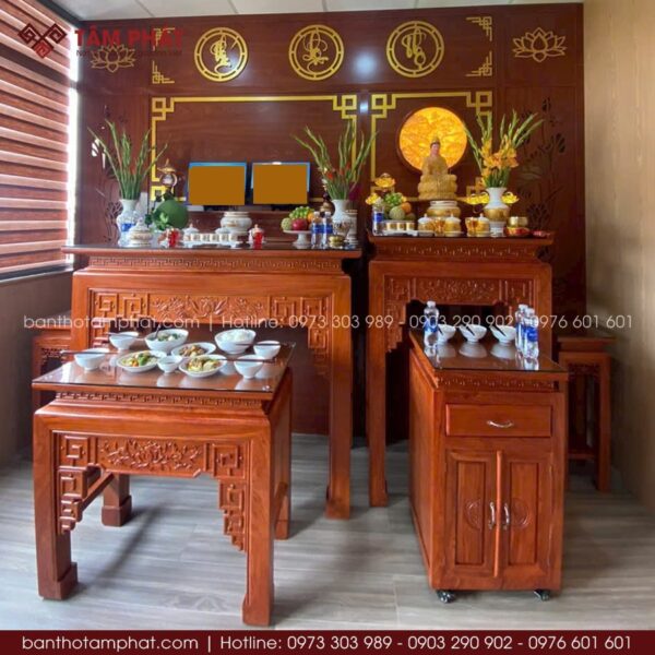 Các Phụ Kiện Đi Kèm Trong Bộ Bàn Thờ Gia Tiên
