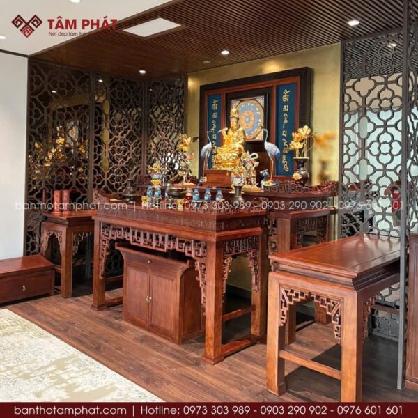 Một gian thờ chỉn chu, cân bằng và đầy đủ là biểu tượng cho cuộc sống vẹn toàn, tâm hồn viên mãn, cũng là điểm tựa tinh thần giúp mọi người giữ tâm sáng, hướng thiện.