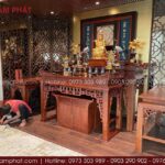 Phòng thờ Phật viên mãn, mỗi chi tiết trong không gian này đều được sắp đặt với tâm ý hướng thiện -cầu mong sự an ổn, hưng thịnh, thuận lợi trong công việc.