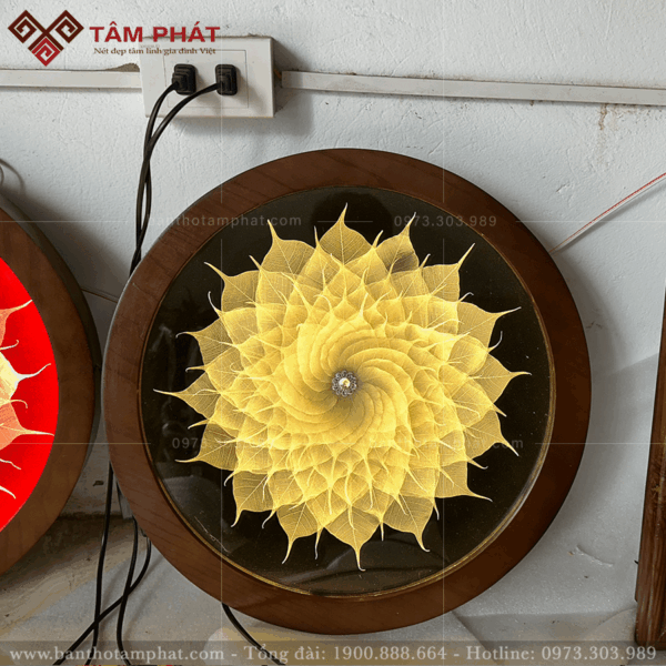 Tranh tròn treo bàn thờ mẫu TX-006